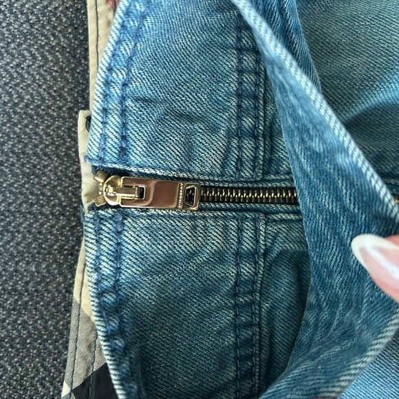 Burberry skirt - Picture 3 of 6